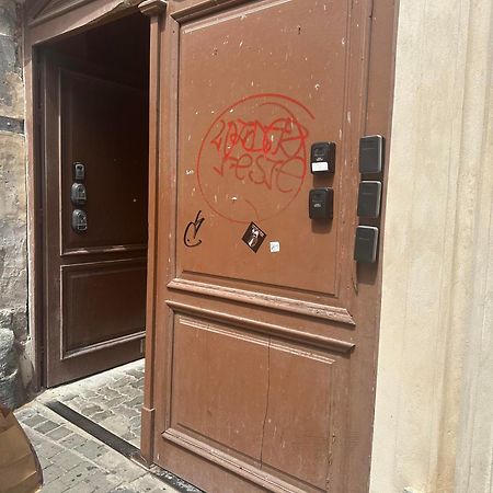 Xxx Bratislava Luaran gambar